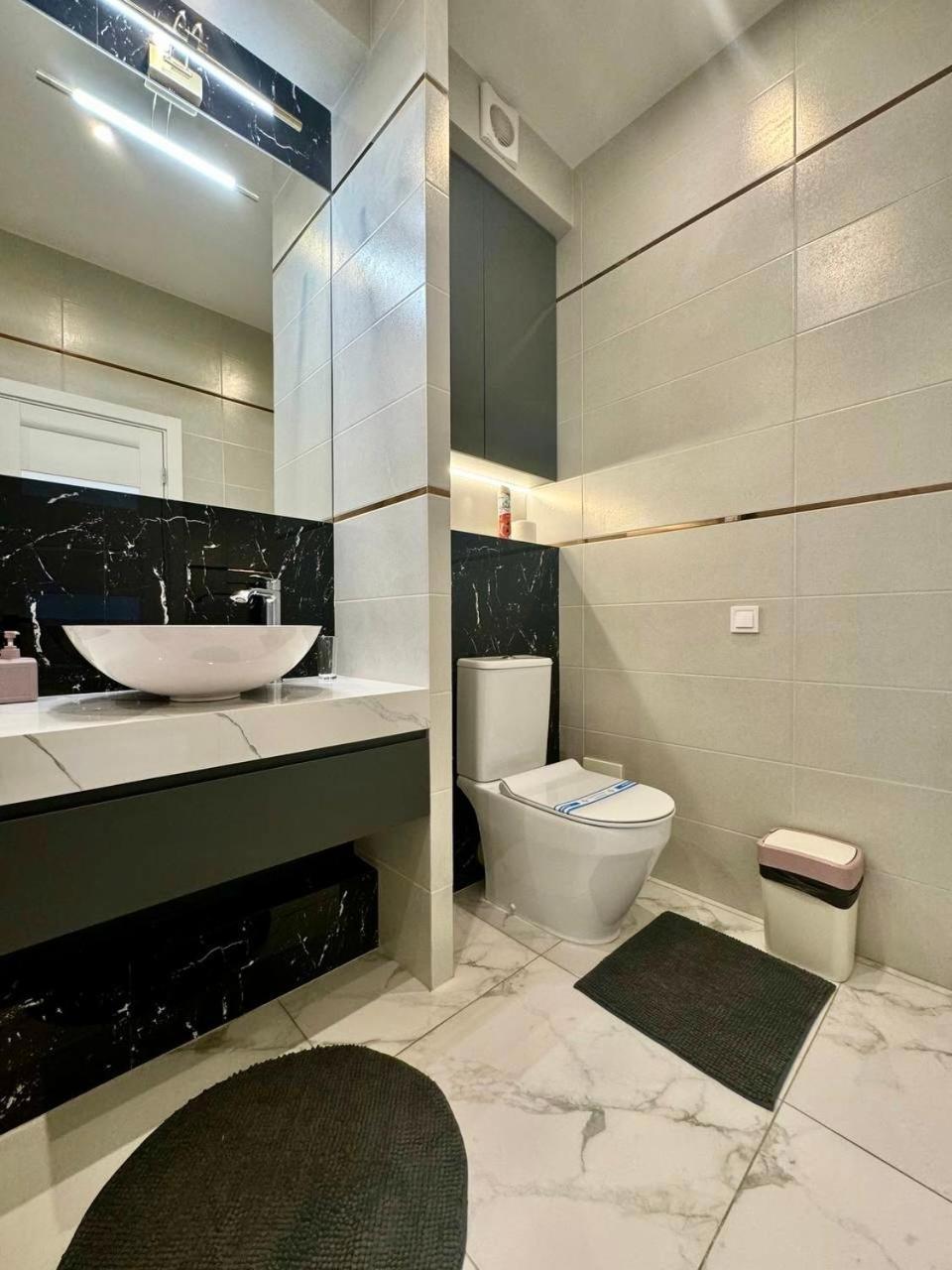Apartpoltava Premium Дизайн Закритий Жк Пилипа Орлика 26 Екстериор снимка